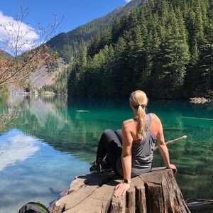 Meet your Posher, Kelly